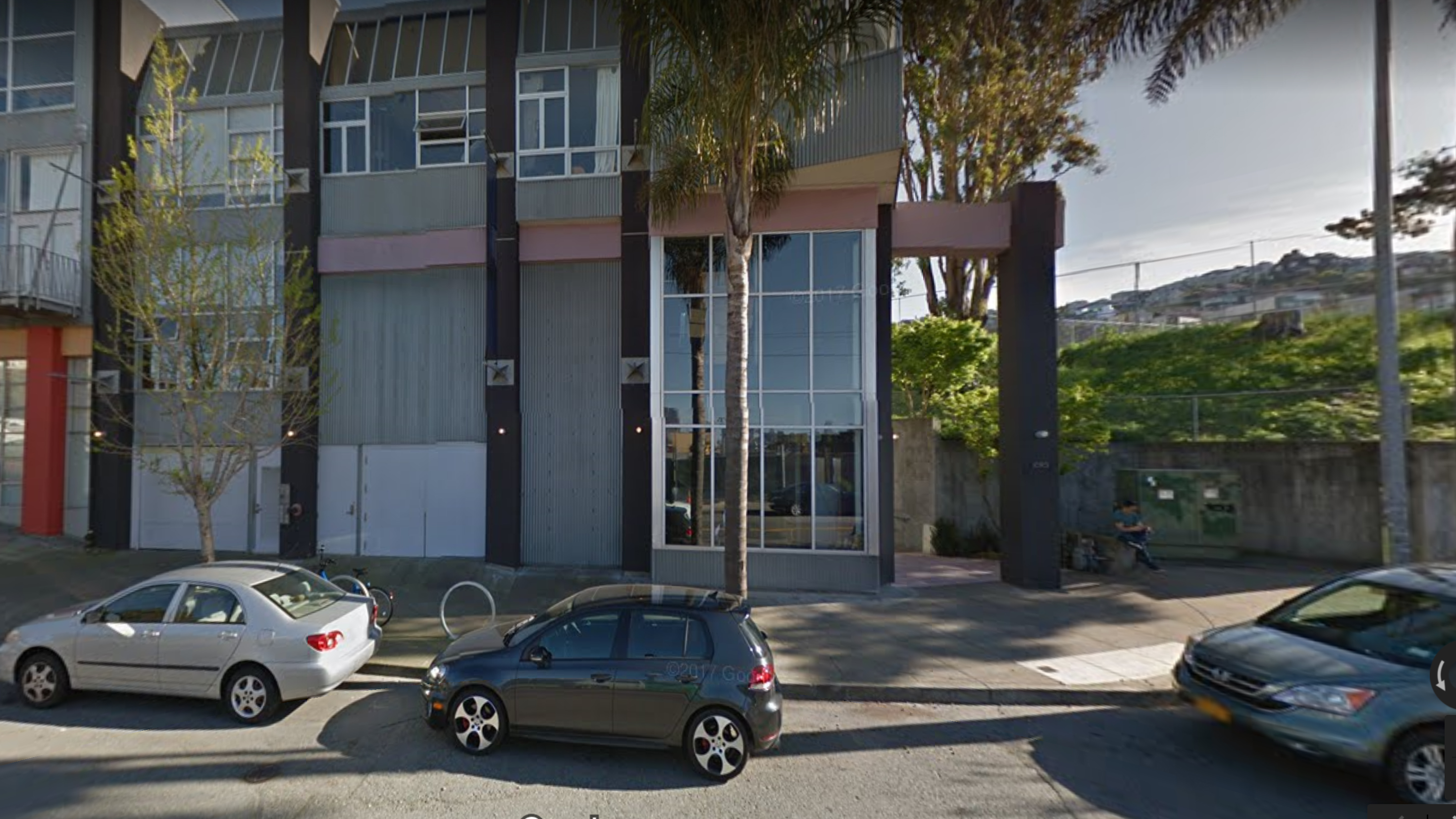 Potrero-Stage_exterior-day